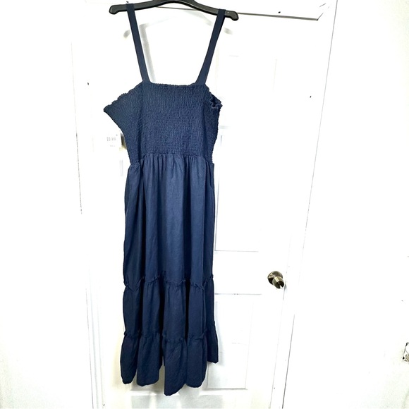 Falls Creek Women’s Maxi Dress 2X Navy Blue Smocked Cottagecore Boho vacation - Picture 2 of 10